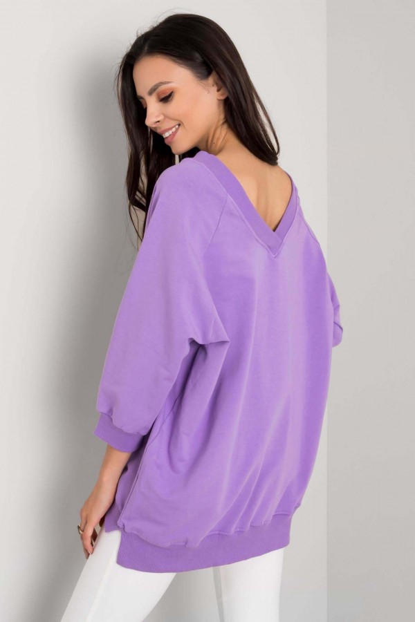 Bluza damska w kolorze fioletowym oversize basic rękaw 3/4 dekolt v-neck Marcela 1