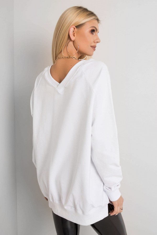 Bluza damska w kolorze białym oversize basic dekolt plecy v-neck elena 2
