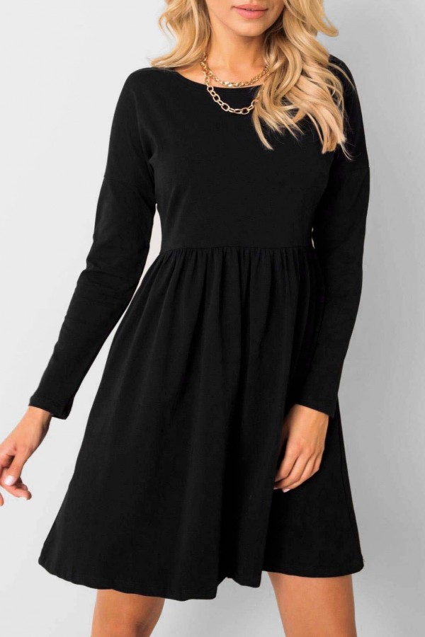 Sukienka w kolorze czarnym z długim rękawem ideal