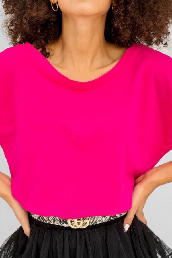 Bluzka damska w kolorze fuksji basic dekolt na plecach w serek v-neck caro 2