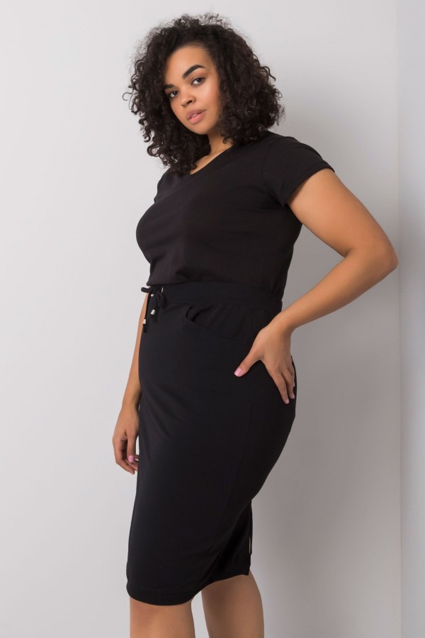 Spódnica dresowa plus size w kolorze czarnym z kieszeniami Nova 2