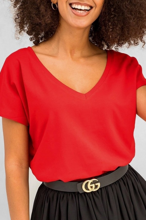 Bluzka damska w kolorze czerwonym t-shirt basic dekolt w serek v-neck luna 3
