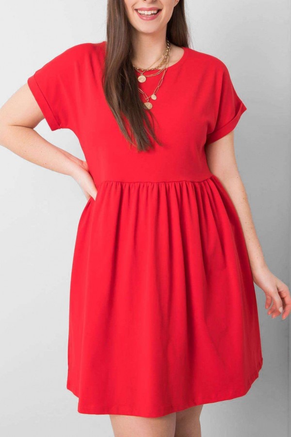 Wygodna sukienka plus size w kolorze czerwonym Devi