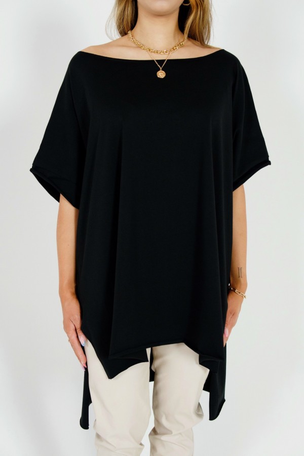 Bluzka damska oversize w kolorze czarnym dłuższy tył gładka Marsha 8