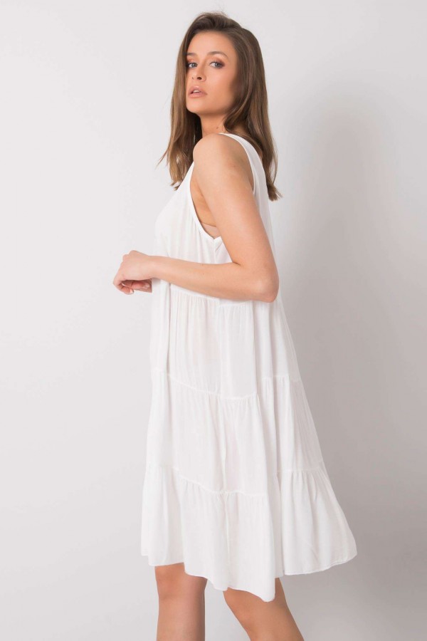 Sukienka z wiskozy w kolorze białym na grubszych ramiączkach Aggie 3