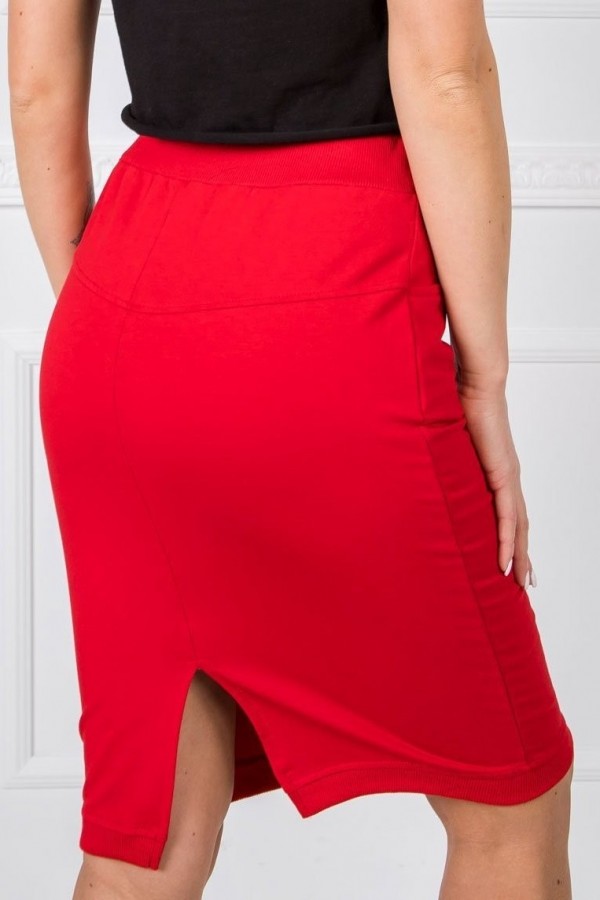 Spódnica dresowa w kolorze czerwonym z kieszeniami neva 4