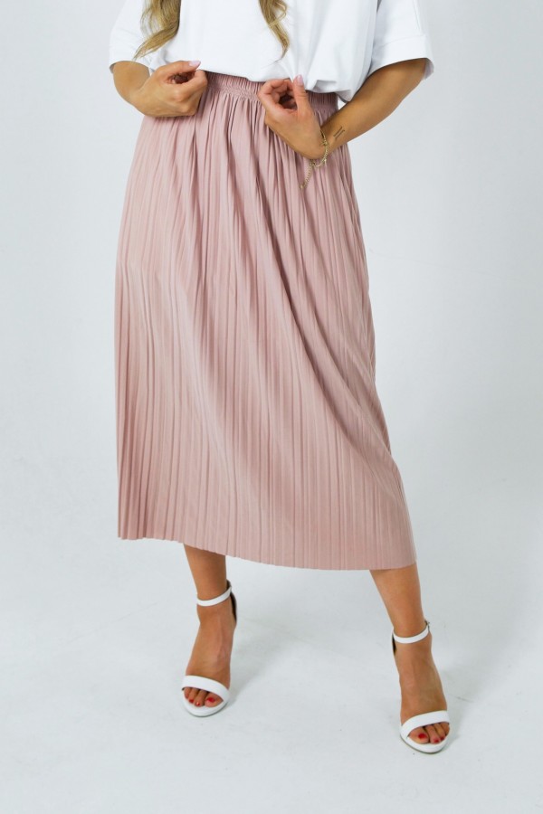 Długa plisowana spódnica w kolorze pudrowym