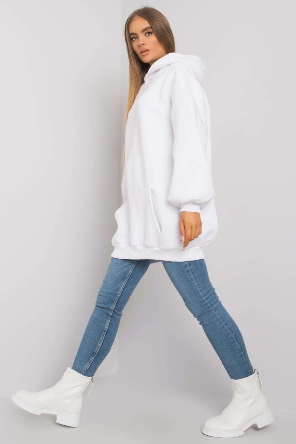 Ciepła milutka bluza tunika plus size z kapturem w kolorze białym Avatti 3