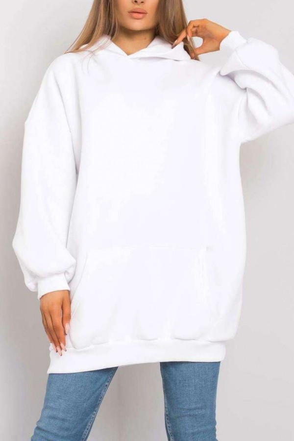 Ciepła milutka bluza tunika plus size z kapturem w kolorze białym Avatti