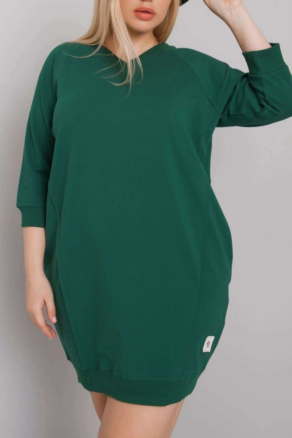 Sukienka dresowa z kieszeniami w kolorze zielonym dekolt w serek V Kesi 1