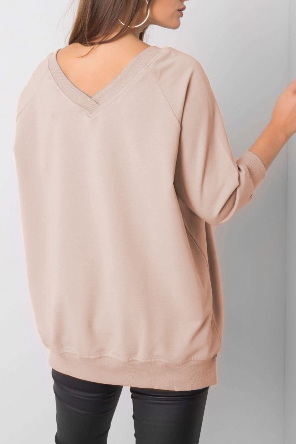 Bluza damska plus size w kolorze beżowym oversize basic v-neck Emma 3