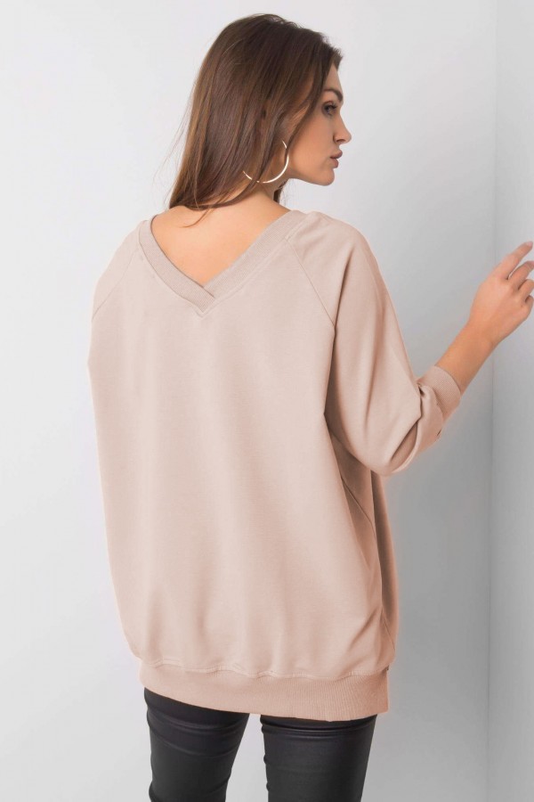 Bluza damska plus size w kolorze beżowym oversize basic v-neck Emma 1