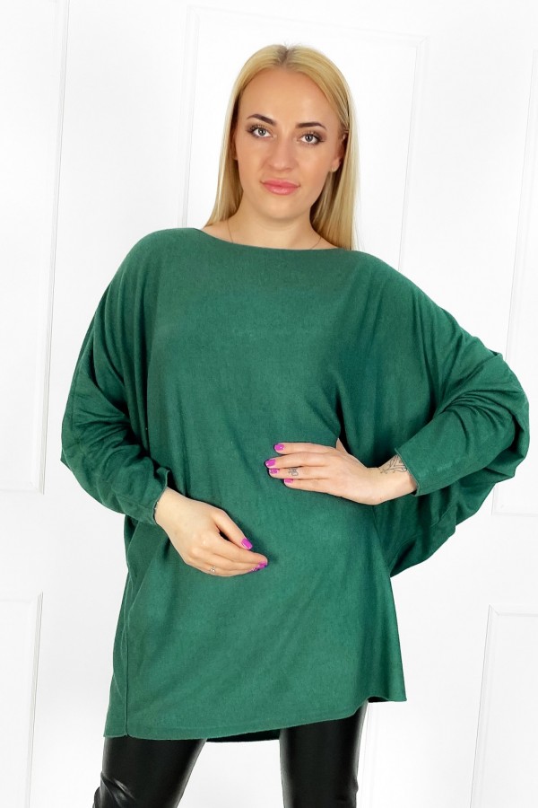 Milutki sweter damski oversize duży nietoperz w kolorze zielonym Tove 1