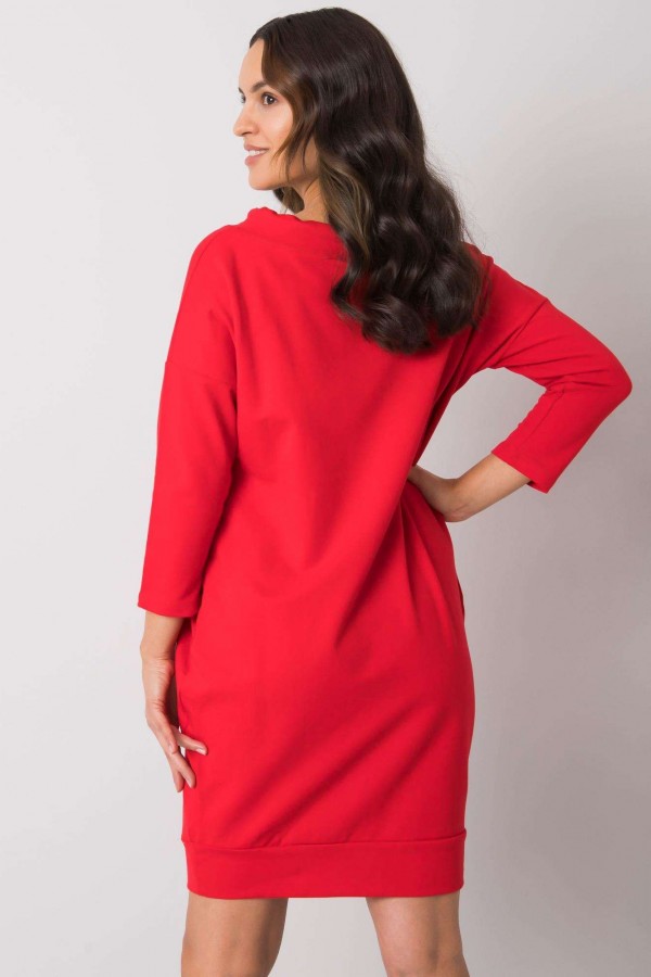 Sportowa sukienka w kolorze czerwonym z kieszeniami single 2