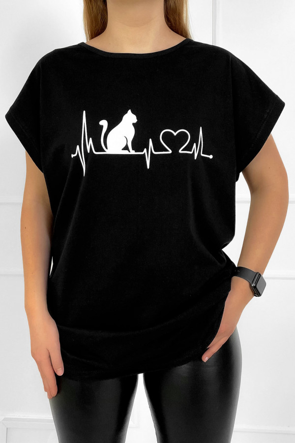 T-shirt damski plus size kolorze czarnym linia życia serce kot
