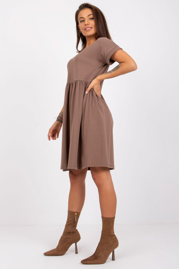 Sukienka w kolorze brązowym z krótkim rękawem ideal Wega 4