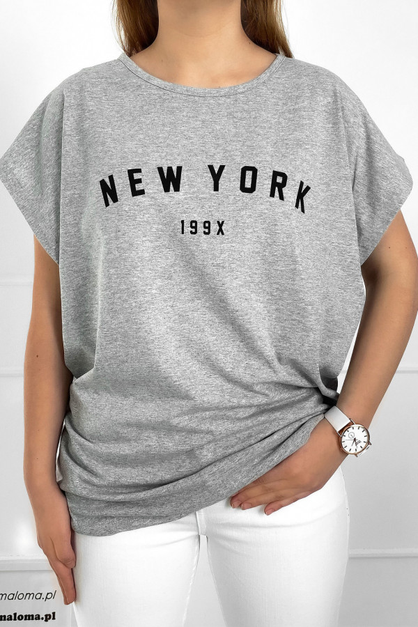 Bluzka damska plus size t-shirt w kolorze szarym napis new york