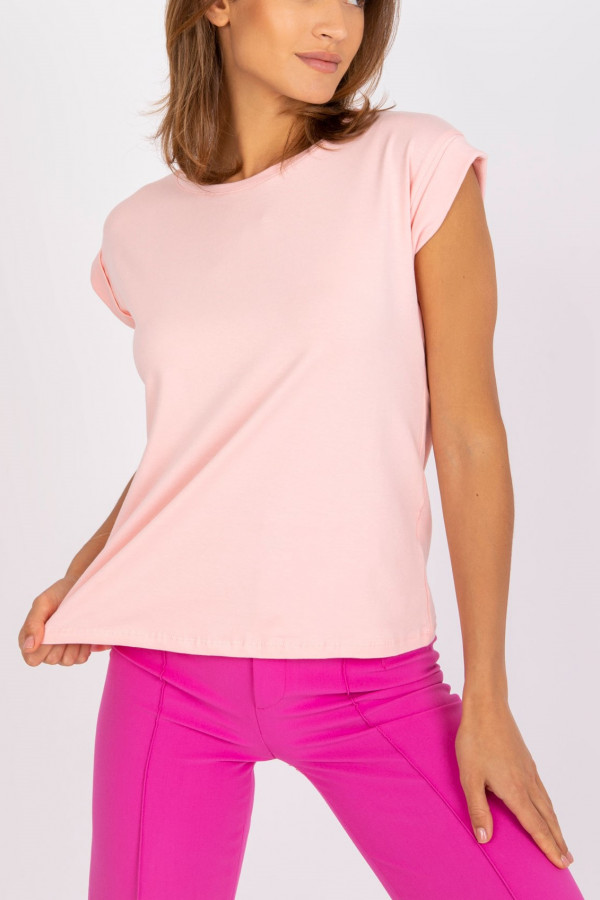 Bluzka damska w kolorze pudrowym t-shirt basic podwijany rękaw mila