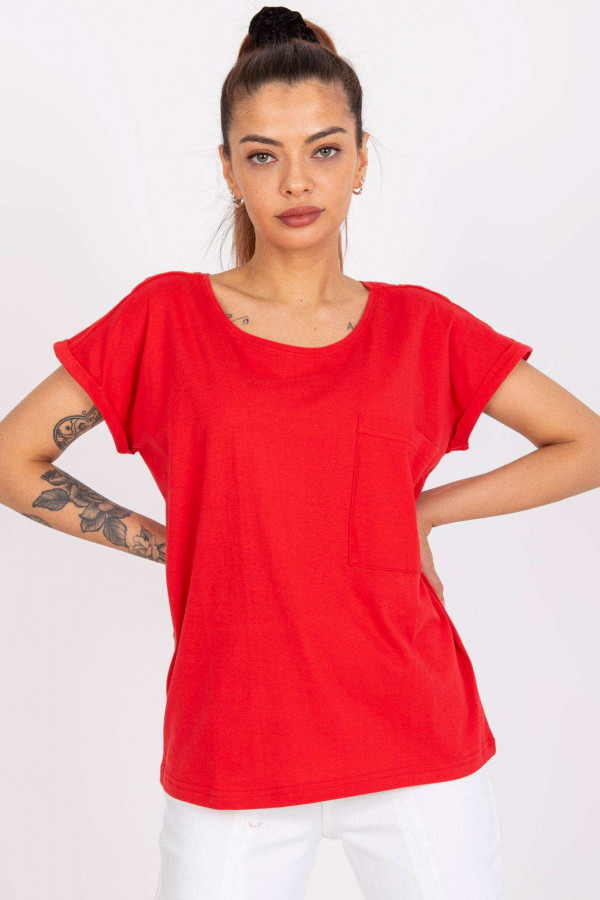 Luźna bluzka damska w kolorze czerwonym duża kieszeń Missy 1