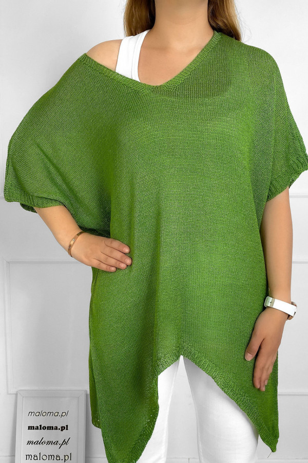 Sweter damski plus size w kolorze zielonym ażurowy asymetryczne boki rogi Bianka