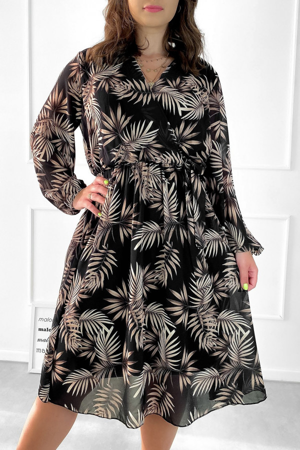 Elegancka sukienka plus size w kolorze czarnym palm liście Mabel