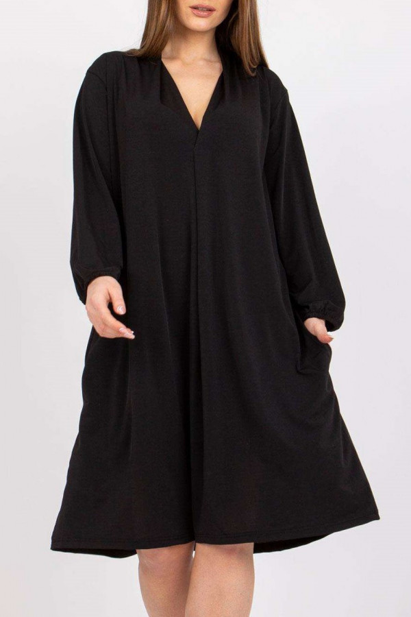 Sukienka plus size w kolorze czarnym z kieszeniami Stela