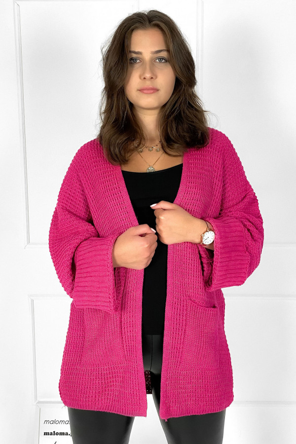 Kardigan sweter damski w kolorze fuksji z kieszeniami luźna narzutka Evee 1