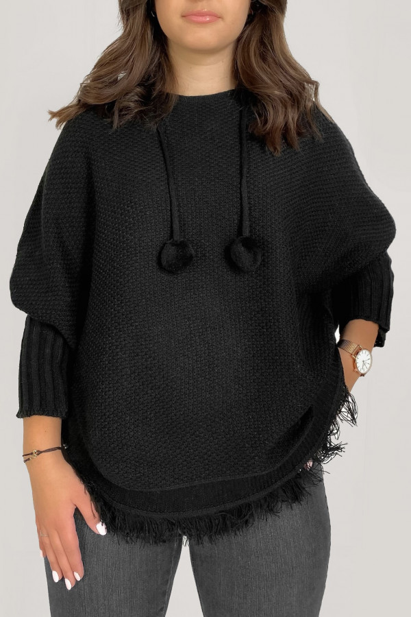 Ponczo damskie sweter w kolorze czarnym z kapturem boho z frędzlami