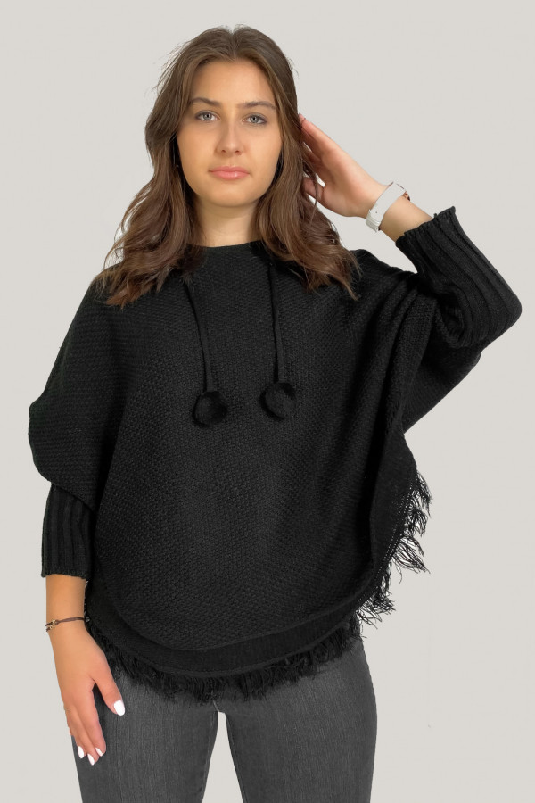 Ponczo damskie sweter w kolorze czarnym z kapturem boho z frędzlami 1