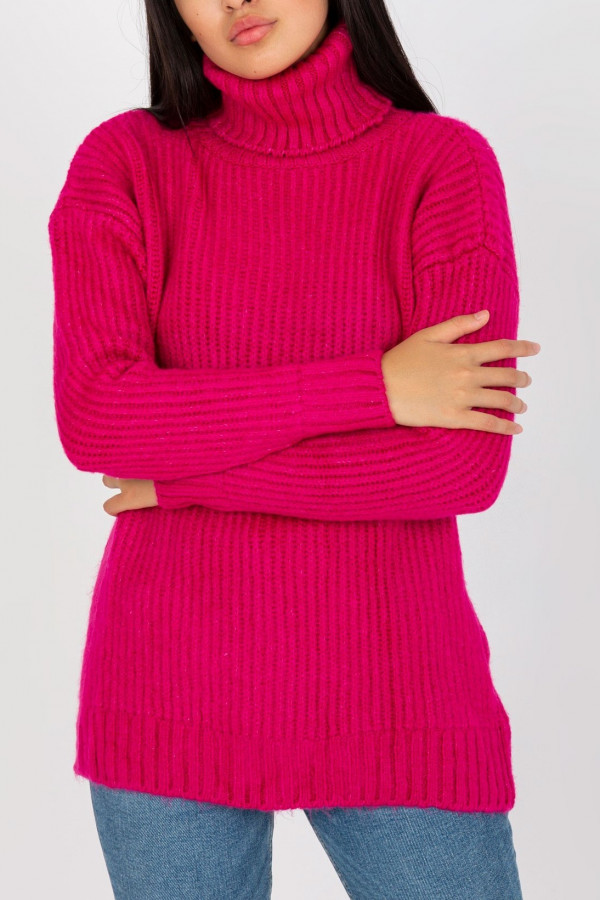 Cieplutki sweter damski w kolorze fuksji duży golf Rosse