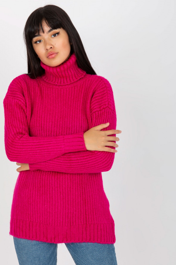 Cieplutki sweter damski w kolorze fuksji duży golf Rosse 3