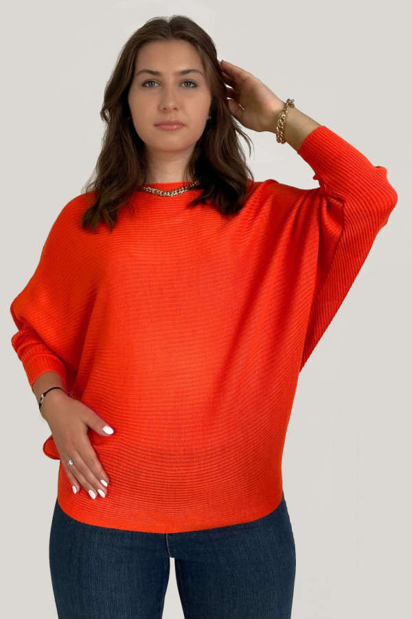 Sweter damski prążkowany nietoperz w kolorze orange oversize Dory 3