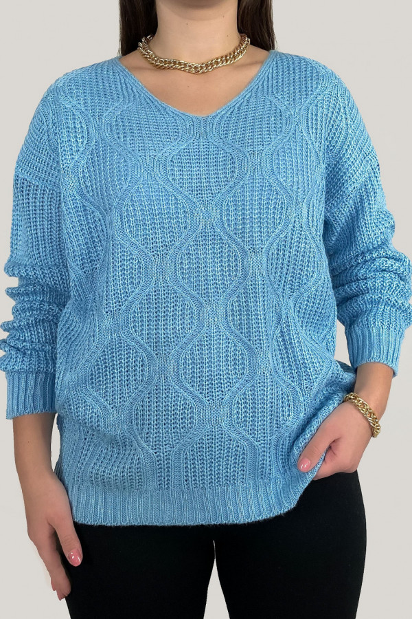 Sweter damski w kolorze błękitnym z wzorem Maddie