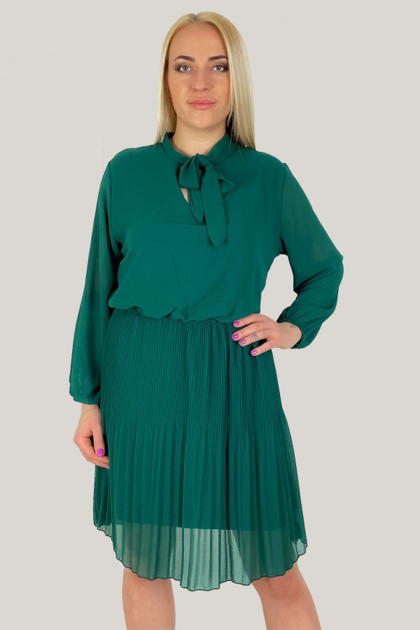 Sukienka w kolorze zielonym plisowana wiązany dekolt Lolly 4