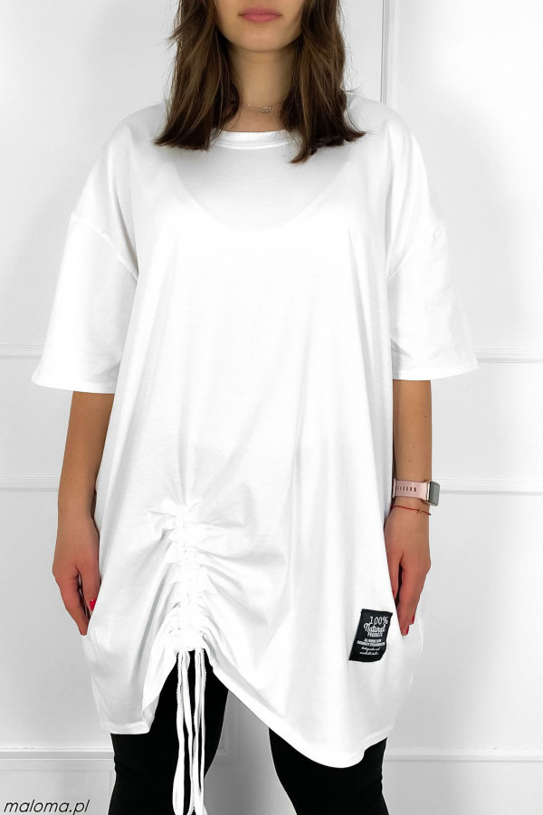 Duża bluzka tunika plus size w kolorze białym ściągany bok naszywka