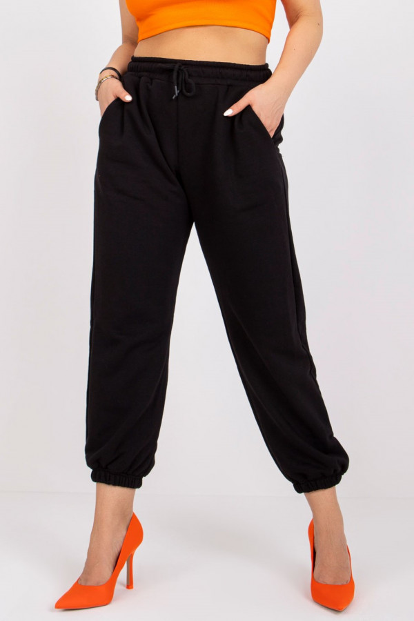 Grube spodnie dresowe damskie w kolorze czarnym plus size basic Vera