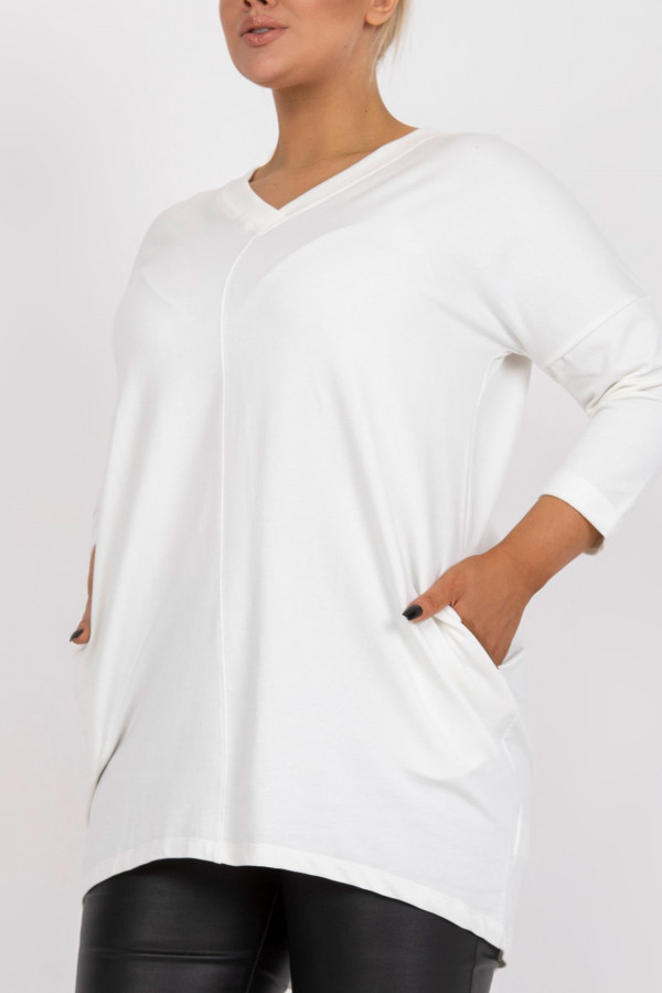 Tunika dresowa plus size z kieszeniami w kolorze białym dekolt w serek V ANA