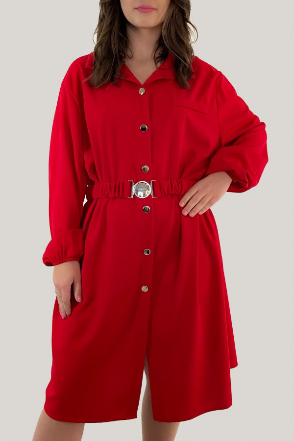 Sukienka plus size w kolorze czerwonym guziki pasek LIV