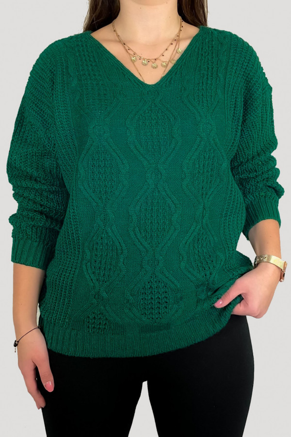Sweter damski w kolorze butelkowej zieleni z wzorem Natasha