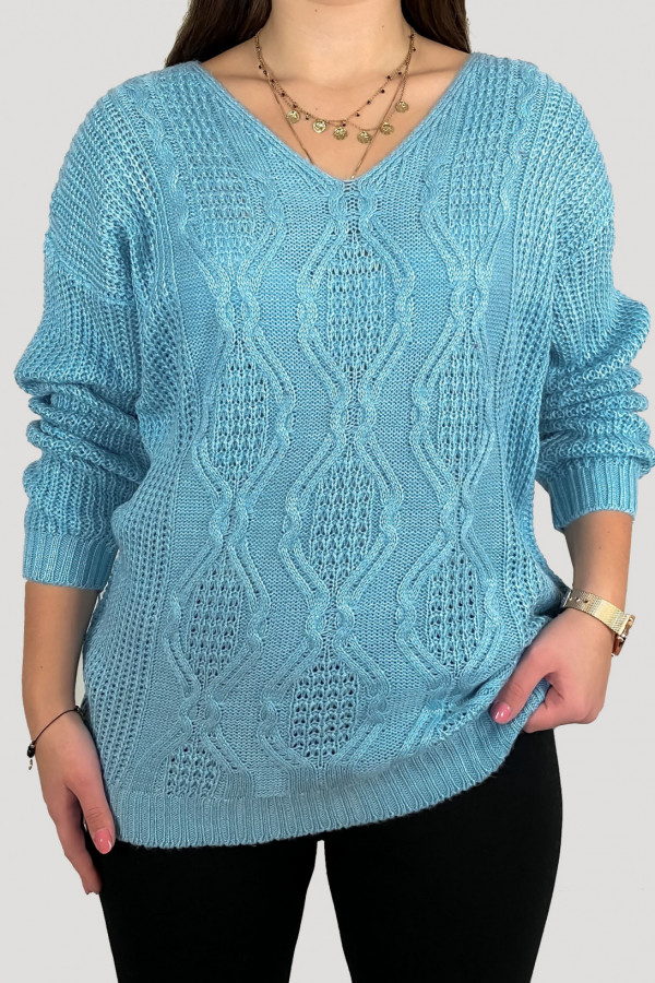 Sweter damski w kolorze błękitnym z wzorem Natasha