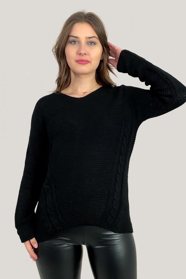 Sweter damski w kolorze czarnym ażurowy wzór na plecach 1