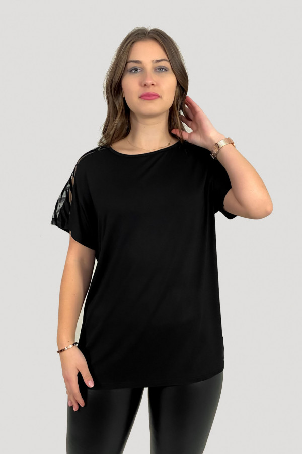 Bluzka damska plus size z wiskozy w kolorze czarnym siateczka na ramionach 2