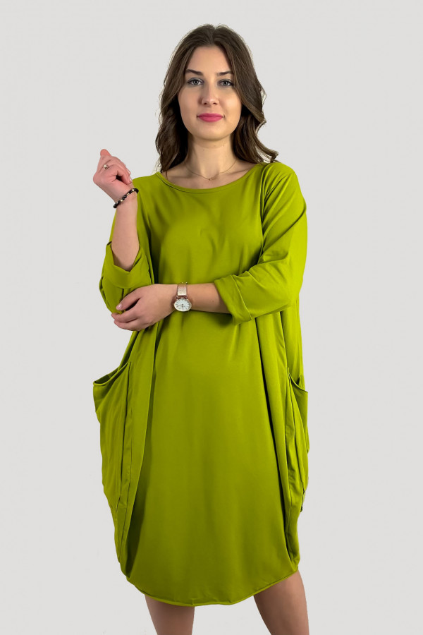 Bawełniana sukienka plus size w kolorze limonkowym z kieszeniami Evelin 2
