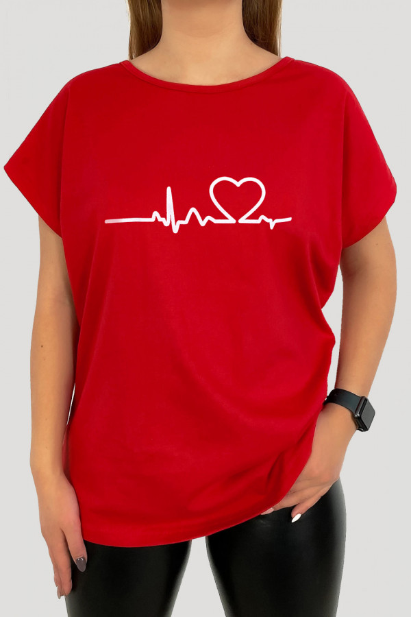 T-shirt damski plus size w kolorze czerwonym print linia życia
