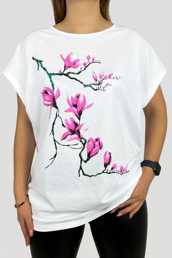 T-shirt plus size w kolorze białym koszulka bluzka damska kwiaty pink