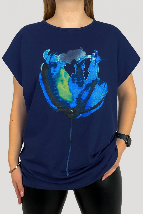T-shirt plus size w kolorze granatowym koszulka bluzka damska blue flower