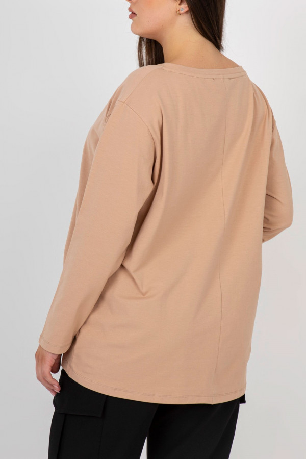 Casualowa bluzka damska plus size w kolorze camelowym dekolt V dłuższy tył 6