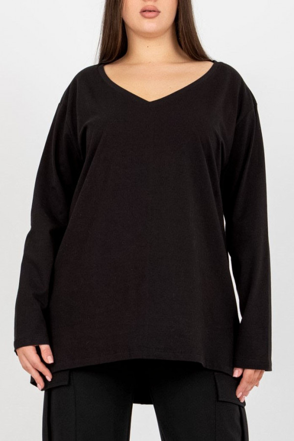 Casualowa bluzka damska plus size w kolorze czarnym dekolt V dłuższy tył