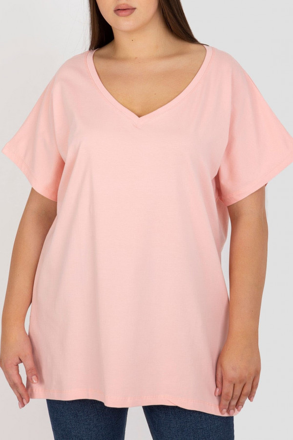 T-shirt plus size duża luźna bluzka damska w kolorze brzoskwiniowym dekolt V w serek
