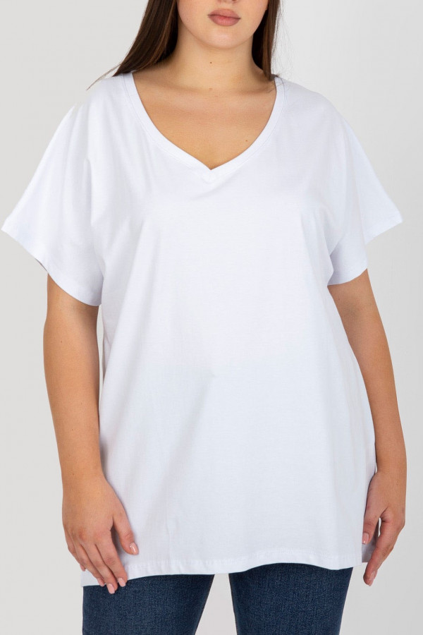 T-shirt plus size duża luźna bluzka damska w kolorze białym dekolt V w serek